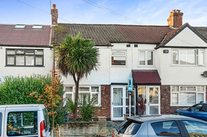 3 Bedroom Terraced House For Sale In Rosemead Avenue, Mitcham, CR4