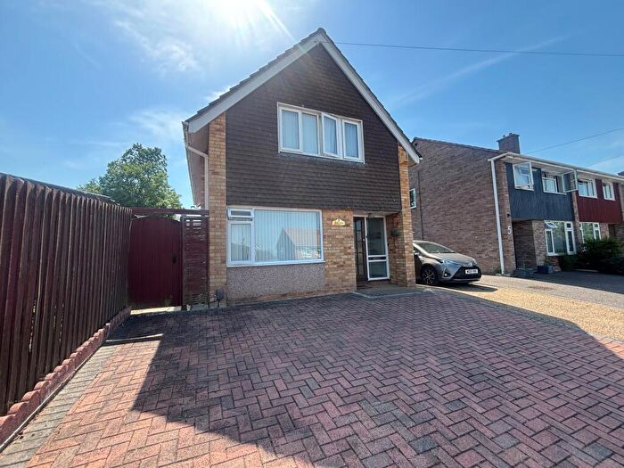 3 Bedroom House To Rent In Coates Road, Broadfields, EX2