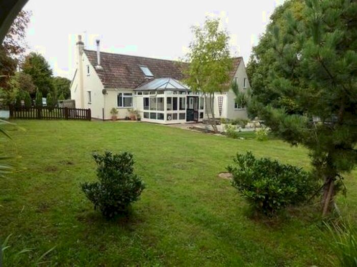 Detached House For Sale In , Cutts Heath, Gloucestershire, GL12