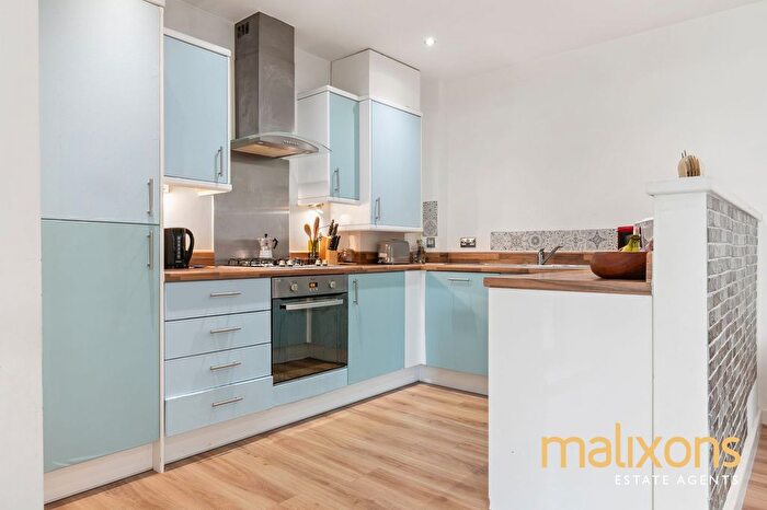 2 Bedroom Flat For Sale In Broadash Close, Fuller House, SW16