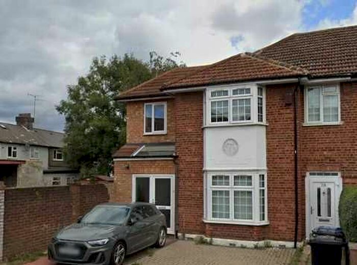 2 Bedroom End Of Terrace House To Rent In St. Andrews Road, London, W3