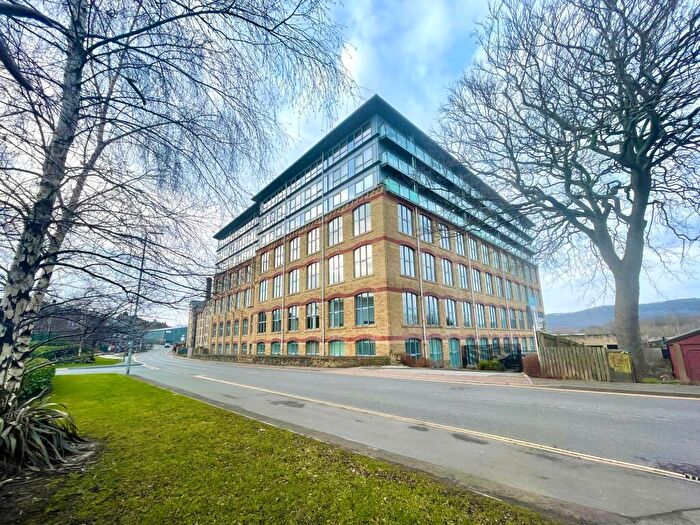 3 Bedroom Apartment For Sale In The Silk Mill, Dewsbury Road, Elland, HX5
