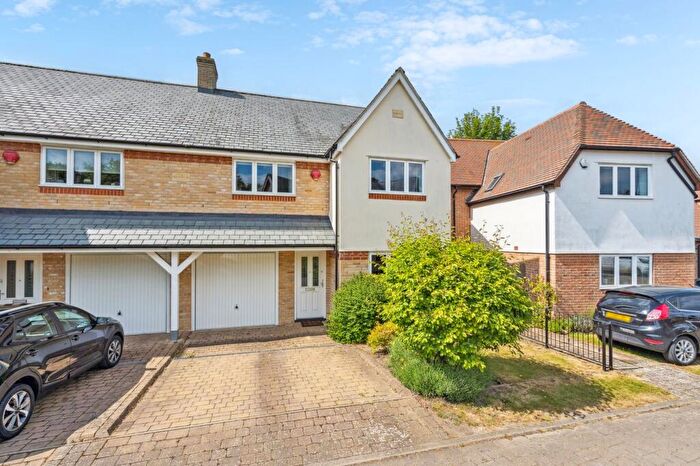 3 Bedroom Semi-Detached House For Sale In Rupert Neve Close, Melbourn, Royston, SG8