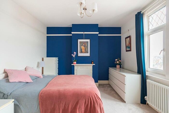 3 Bedroom Terraced House For Sale In Dunkerry Road, Windmill Hill, BS3