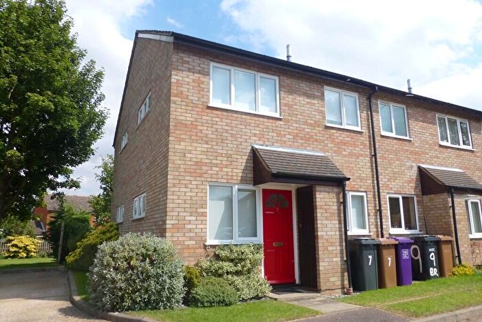 1 Bedroom End Of Terrace House To Rent In Barley Rise, Baldock, Hertfordshire, SG7