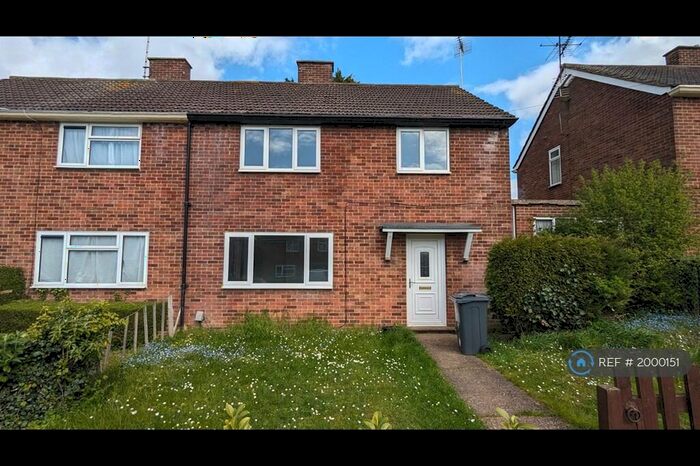 3 Bedroom Semi-Detached House To Rent In Brooke Avenue, Saffron Walden, CB10