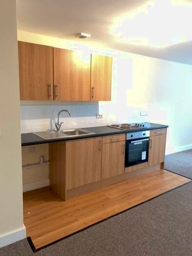2 Bedroom Apartment To Rent In Bennetthorpe, Doncaster, South Yorkshire, DN2