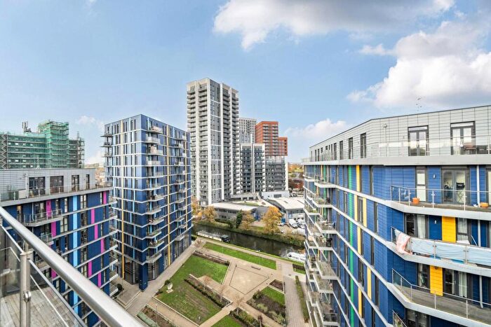 3 Bedroom Flat For Sale In Hatton Road, Alperton, Wembley, HA0