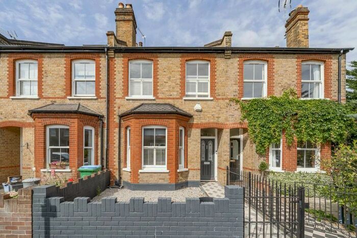 3 Bedroom Terraced House To Rent In Heath Gardens, Twickenham, TW1