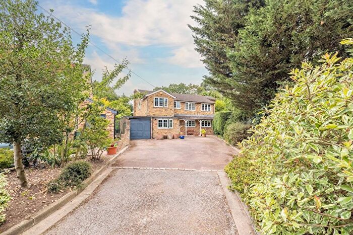 5 Bedroom Detached House For Sale In Fulmer Road, Gerrards Cross, SL9