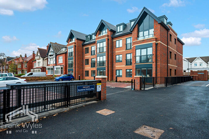 2 Bedroom Apartment For Sale In Penthouse, The Residence, Clifton Drive South, FY8