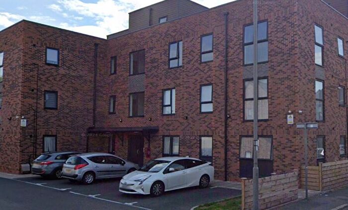 2 Bedroom Apartment To Rent In Westminster Road, Liverpool, Merseyside, L4
