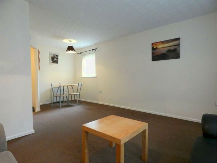 1 Bedroom Apartment To Rent In Paisley Park, Farnworth, Bolton, BL4
