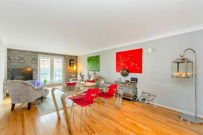 2 Bedroom Flat To Rent In Admiral Walk, Maida Vale, London, W9