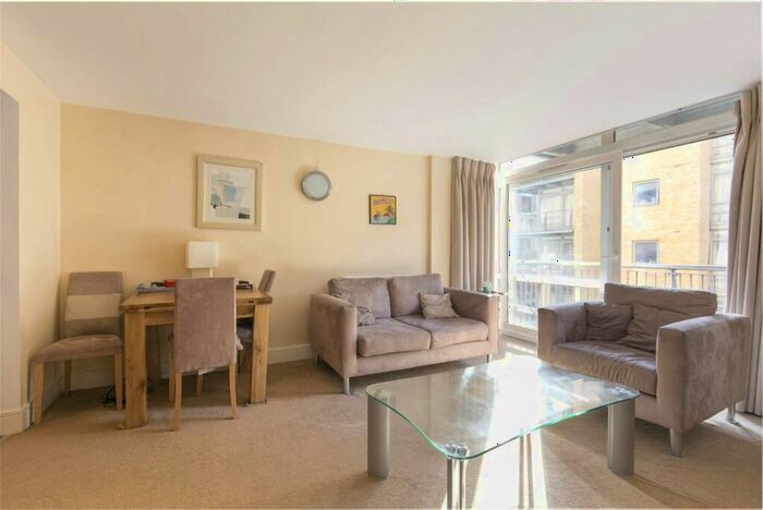 1 Bedroom Apartment To Rent In Cassilis Road, London, E14