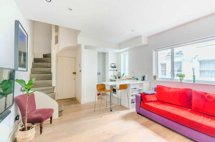 1 Bedroom Flat To Rent In Bina Gardens, South Kensington, London, SW5