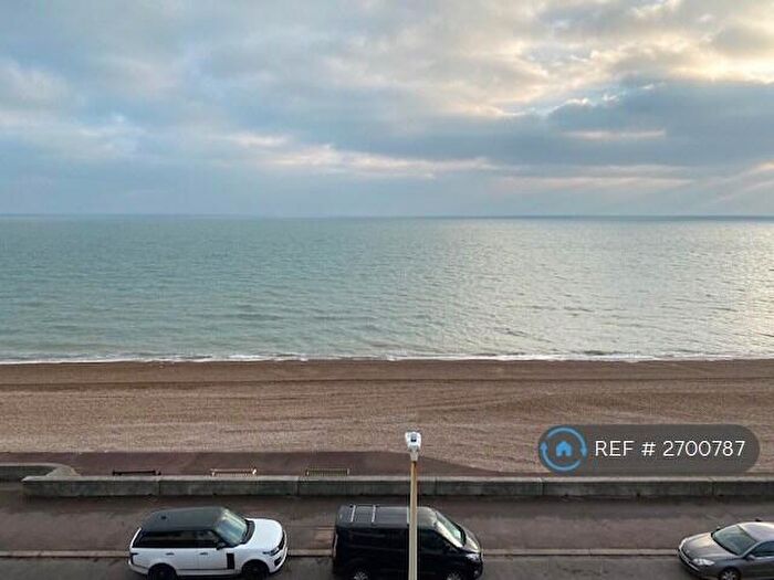 1 Bedroom Flat To Rent In West Lawn, Sandgate, Folkestone, CT20