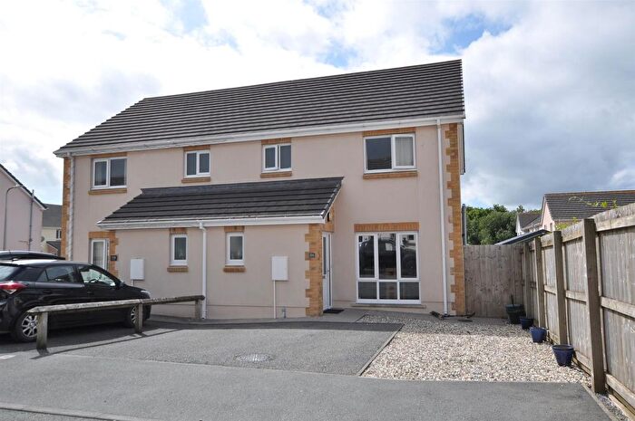 3 Bedroom Semi-Detached House For Sale In Cae Gwyrdd, St. Clears, Carmarthen, SA33