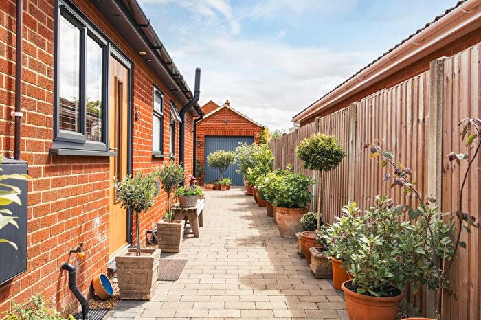 3 Bedroom Detached Bungalow For Sale In Heacham, PE31