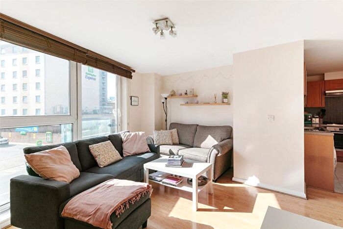 1 Bedroom Flat To Rent In Omega Building, Smugglers Way, SW18