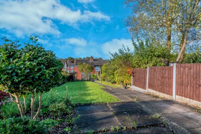 3 Bedroom Semi-Detached House To Rent In Stafford Road, Cannock WS11