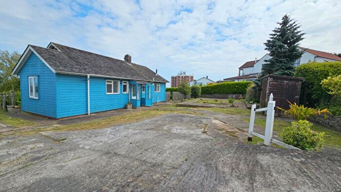 2 Bedroom Bungalow To Rent In Highlands Road, Portishead, Bristol, Somerset, BS20