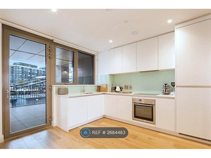 2 Bedroom Flat To Rent In Vita Apartments, Croydon, CR0