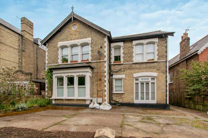 1 Bedroom Flat To Rent In Palace Road, Tulse Hill, London, SW2