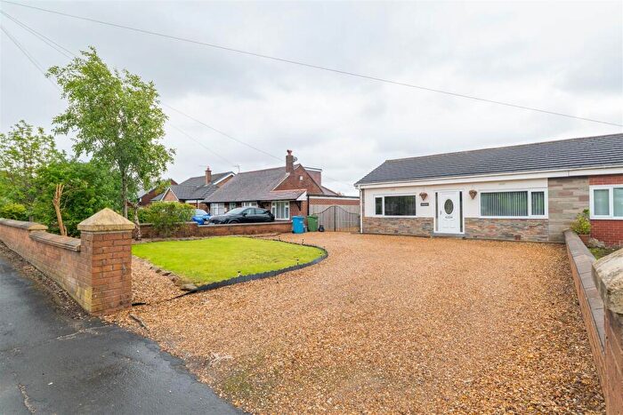 4 Bedroom Semi-Detached House For Sale In Bolton Road, Anderton, Chorley, PR6