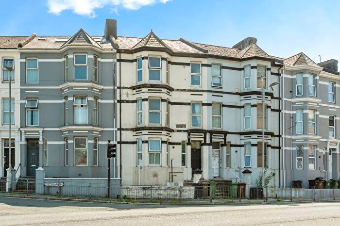 2 Bedroom Property To Rent In Lipson Road, Plymouth, PL4