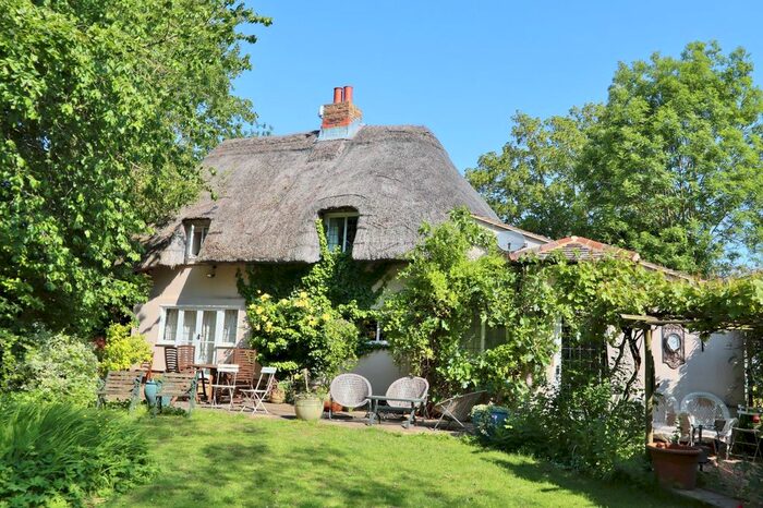 3 Bedroom Detached House For Sale In Padbrook Lane, Elmstone, Canterbury, CT3