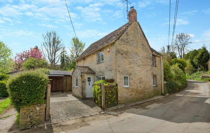1 Bedroom Detached House For Sale In Queen Street, Chedworth, Cheltenham, Gloucestershire, GL54
