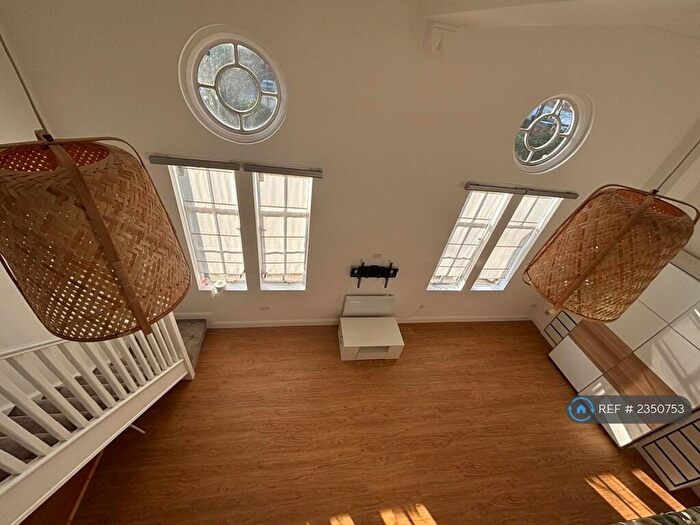 2 Bedroom Maisonette To Rent In Clock Court, London, E11