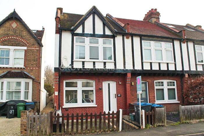 3 Bedroom End Of Terrace House To Rent In Elm Road, New Malden, KT3