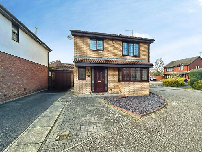 3 Bedroom Property To Rent In Field View, Cambridge, CB23