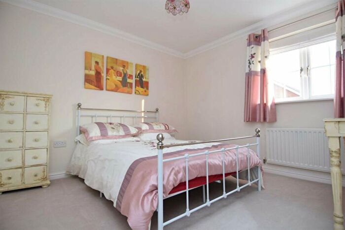 2 Bedroom Terraced House To Rent In Comyns Road, Dagenham, Essex, RM9