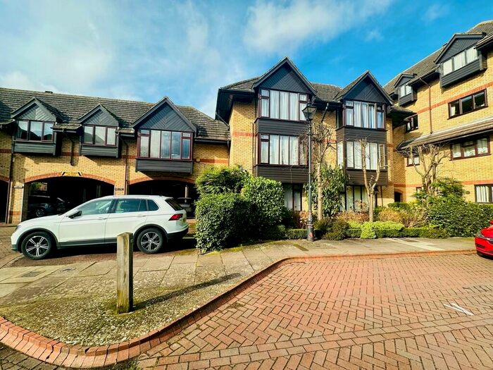 Studio To Rent In Lygean Avenue, Ware, SG12