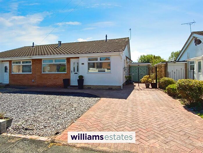 2 Bedroom Semi-Detached Bungalow For Sale In Parc Esmor, Rhyl, LL18