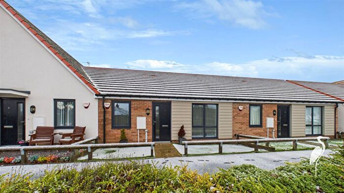 2 Bedroom Semi Detached Bungalow For Sale In Birchberry Close, Nookside, Sunderland, SR4