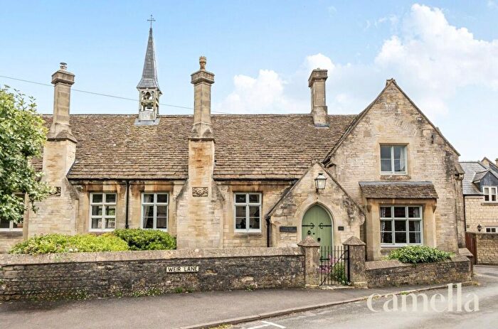 2 Bedroom Semi-Detached House For Sale In High Street, Marshfield, SN14