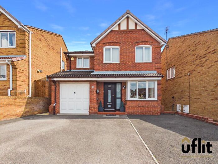 4 Bedroom Detached House For Sale In Orchard Close, Mexborough, S64