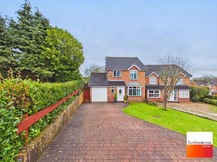 3 Bedroom Detached House For Sale In Woodridge Avenue, Quinton, B32