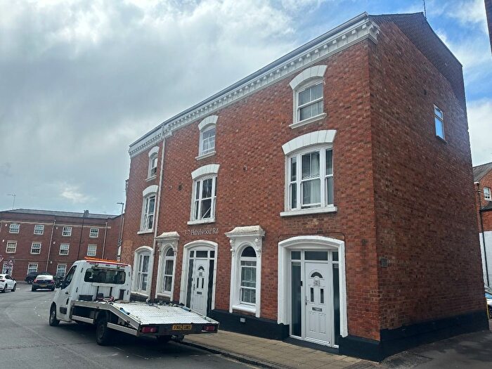 1 Bedroom Flat To Rent In Hazelwood Road, Northampton, NN1