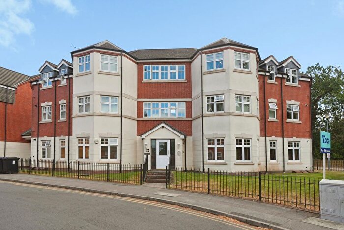 2 Bedroom Flat For Sale In Earlswood Road, Kings Norton, B30