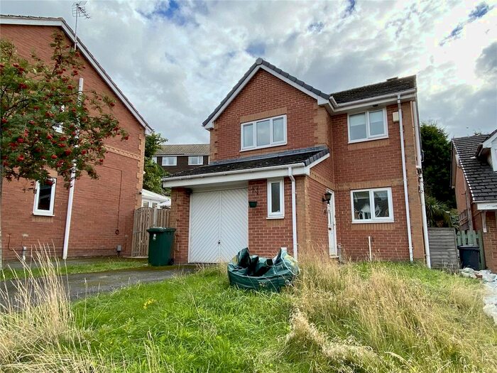 3 Bedroom Detached House To Rent In Fisher Way, Heckmondwike, WF16