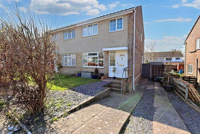 3 Bedroom Semi-Detached House To Rent In Wimbourne Close, Llantwit Major, Vale Of Glamorgan, CF61