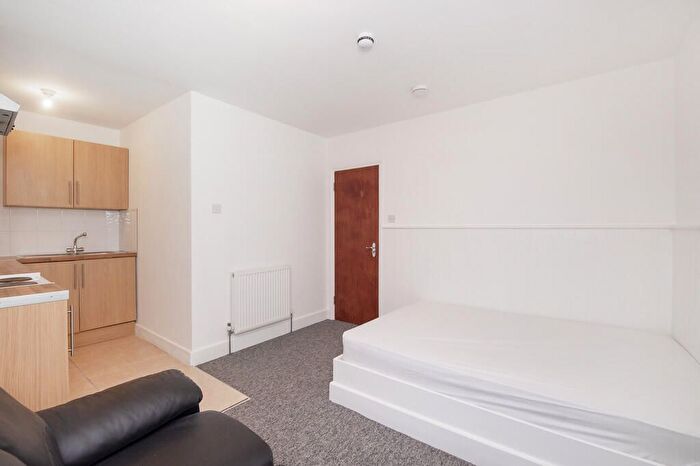 1 Bedroom Studio To Rent In Harrison's Rise, Croydon, CR0
