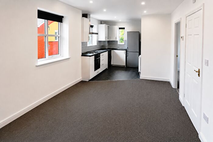 2 Bedroom Flat To Rent In Wooton Court, New Bradwell, Milton Keynes, MK13