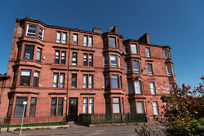 1 Bedroom Flat To Rent In Roslea Drive, Dennistoun, G31
