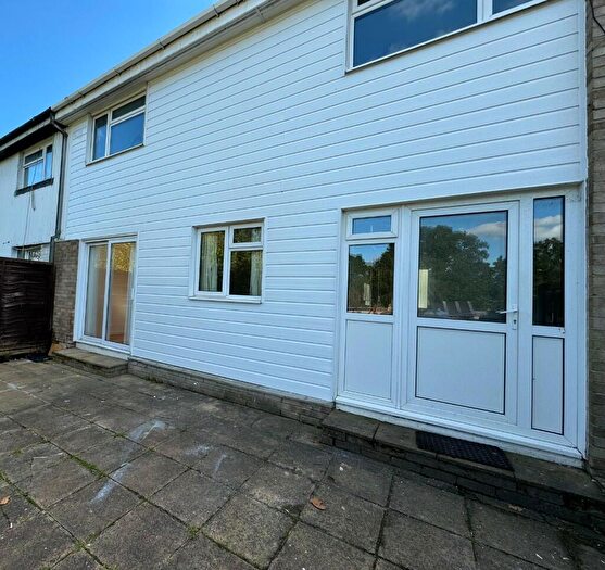 4 Bedroom End Of Terrace House To Rent In Adamson Court, Crawley, West Sussex, RH11